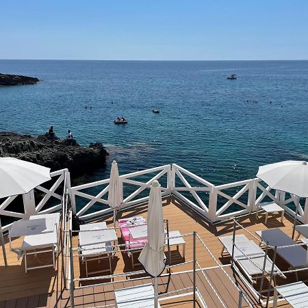 Lo Scalo Bed And Breakfast Marina Di Novaglie Алесано Екстериор снимка