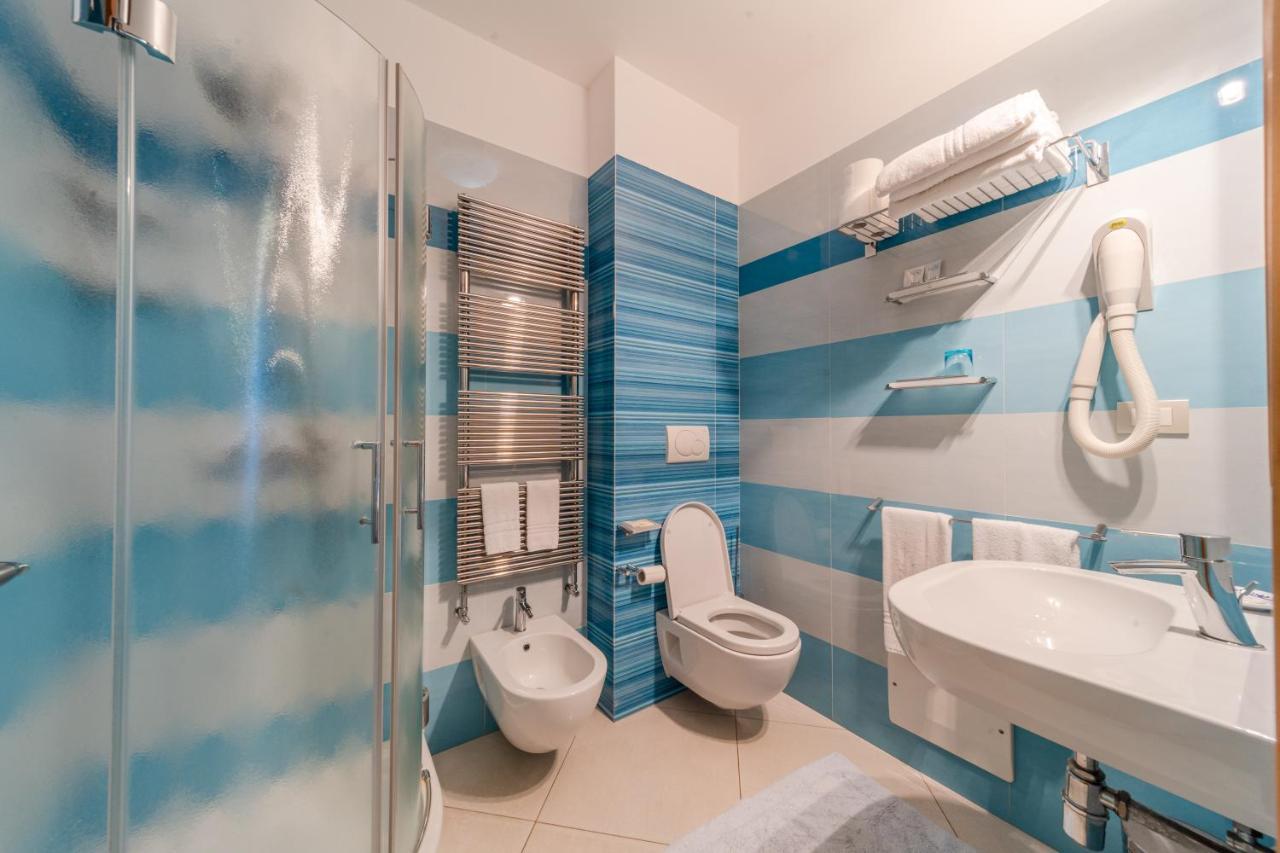 Lo Scalo Bed And Breakfast Marina Di Novaglie Алесано Екстериор снимка